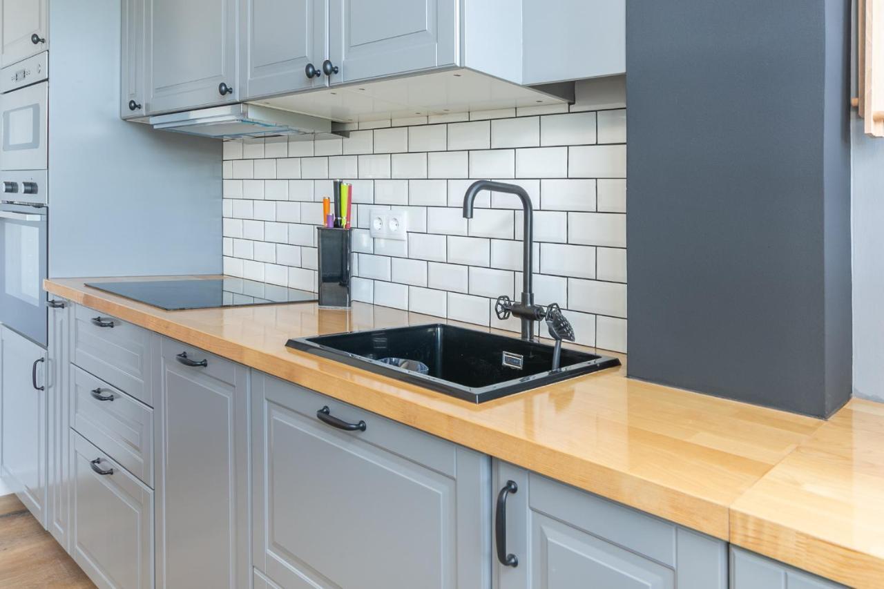 Spacious Apt Campo D'Ourique With Ac 리스본 외부 사진