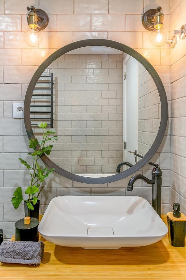 Spacious Apt Campo D'Ourique With Ac 리스본 외부 사진